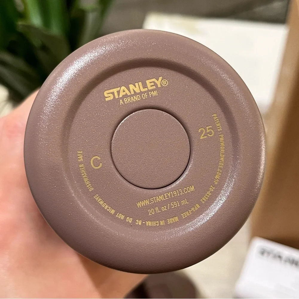 STANLEY Aerolight Transit Bottle Cup 20 Oz CASHMERE Rose Pink Gold - Picture 8 of 11